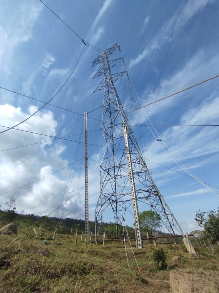 líneas de transmisión eléctricas